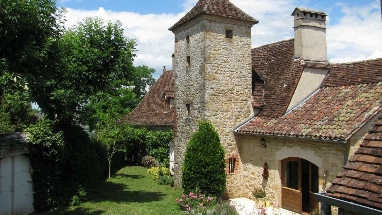 Manoir De Rieuzal Couette-café Loubressac